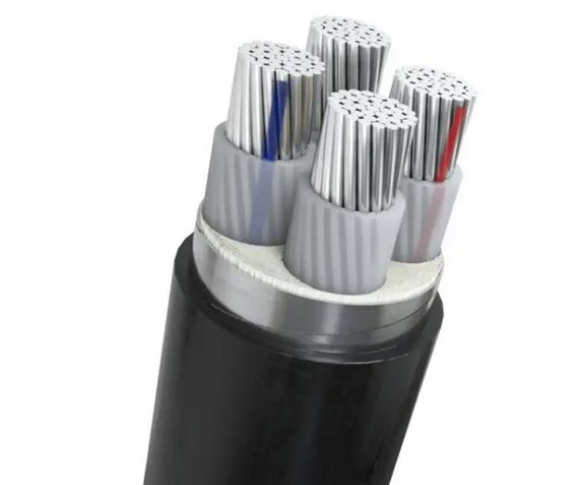 南方珠江科技電纜您介紹不同材料的編制層在電線電纜中發(fā)揮著什么樣的作用.jpg 南方珠江科技電纜您介紹不同材料的編制層在電線電纜中發(fā)揮著什么樣的作用.jpg